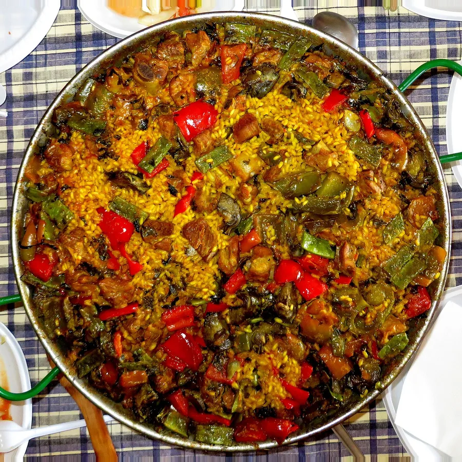 Arroz de costillejas a la leña en La Granja, Aljucer